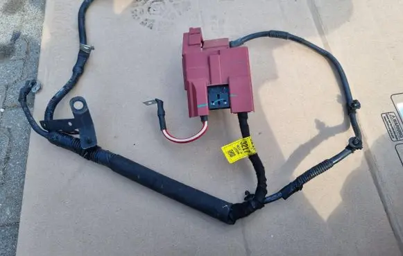 Opel Mokka Positive cable (battery) PLUSOWA