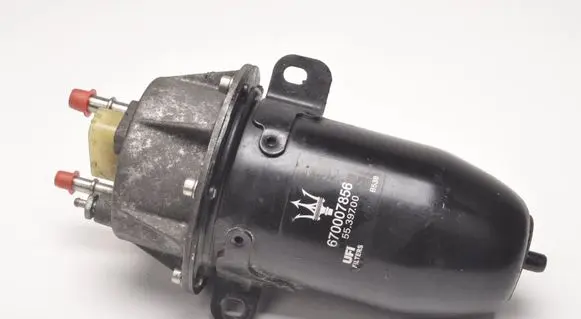 Maserati Ghibli Fuel filter housing 670007856