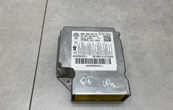 Audi Q5 SQ5 Airbag control unit/module 8R0959655B