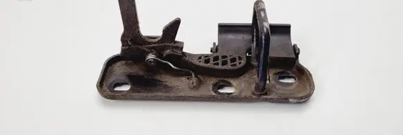 Volkswagen Golf V Engine bonnet/hood lock/latch loop/hook 1K0823480