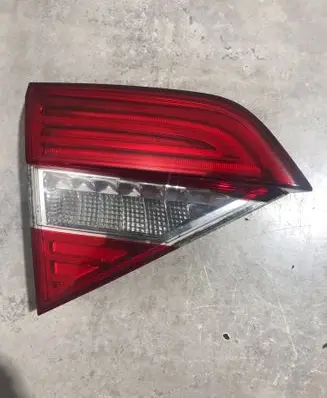 Skoda Superb B6 (3T) Tailgate rear/tail lights 3T5945093B