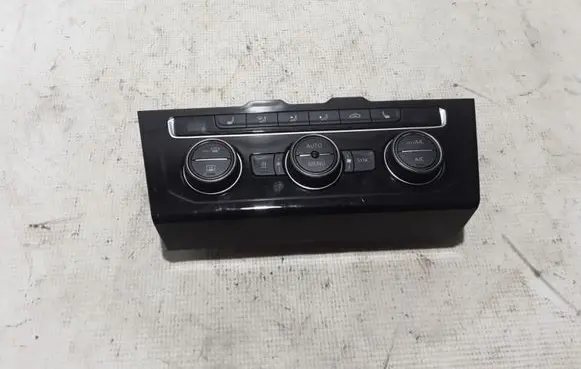 Volkswagen PASSAT B8 Air conditioner control unit module 5G0907044BQ