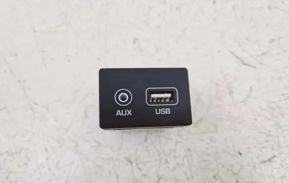 Hyundai Tucson TL USB socket connector 96120D3600 96120D36004X TLPE2007233094