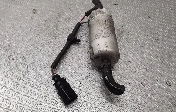 Skoda Octavia Mk2 (1Z) Fuel injection high pressure pump 1K0906089A