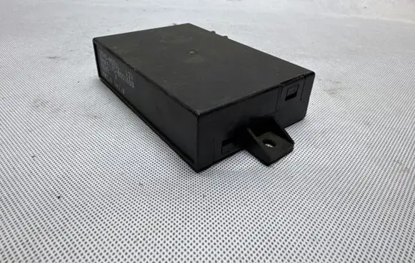 BMW 5 E34 Comfort/convenience module 61358351669 55892110