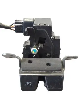 Hyundai i30 Tailgate lock latch 812301H000