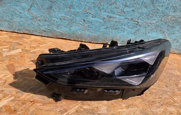 Cupra Tavascan Headlight/headlamp 11H941035E