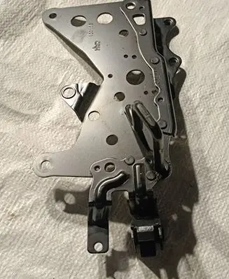 BMW X5 E53 Seat back rest lock catch 7059615