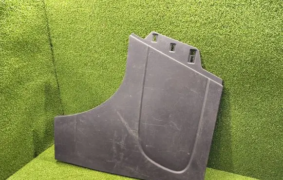 Renault Trafic III (X82) Trunk/boot lower side trim panel 769381793R 93868959