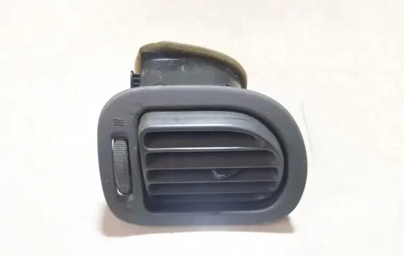 Dashboard side air vent grill/cover trim