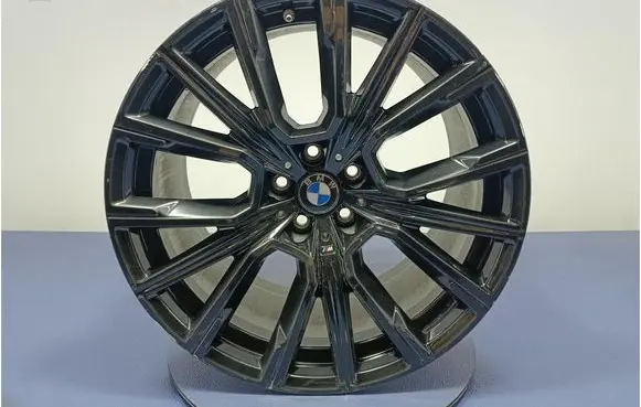 Audi A4 S4 B7 8E 8H R18 alloy rim 8745915BLA