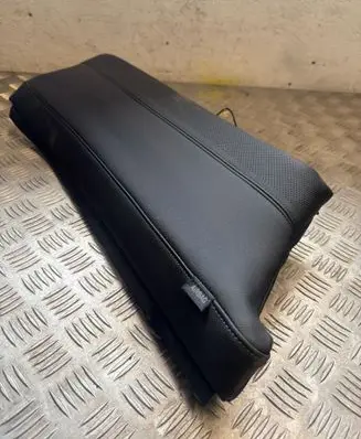 BMW iX Rear seat side bottom trim 001689993A 022020012