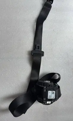 Tesla Model Y Rear seatbelt 657264400A 6572644