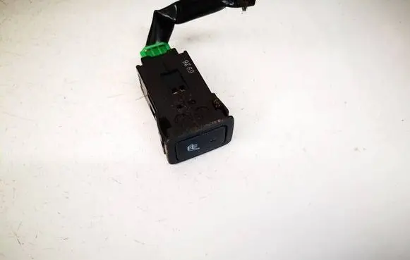 Suzuki Swift I Seat heating switch sp221