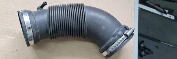 Audi A5 Sportback 8TA Air intake duct part 06H129629F