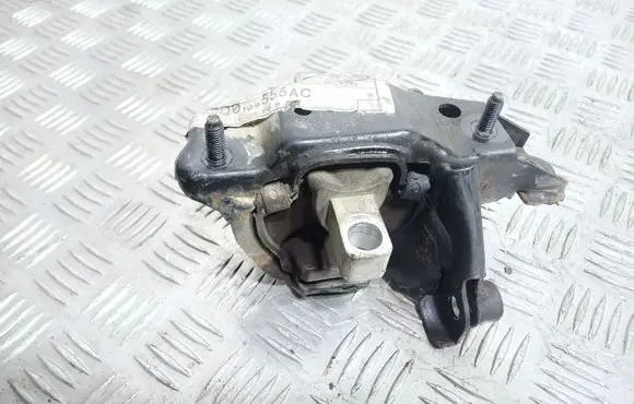 Seat Ibiza III (6L) Engine mount bracket 6Q0199555