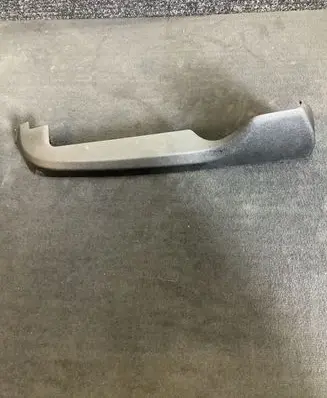 BMW X5 F15 Front driver seat rail trim 7317447 WXE30E0005 77931710