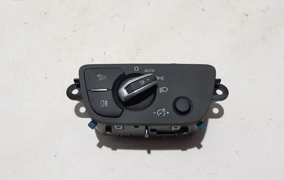 Light switch