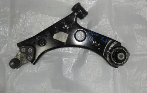 Fiat Tipo Front lower control arm/wishbone