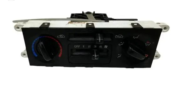 Subaru Forester SF Climate control unit