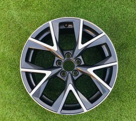 Audi A1 R17 alloy rim 82A601025AA