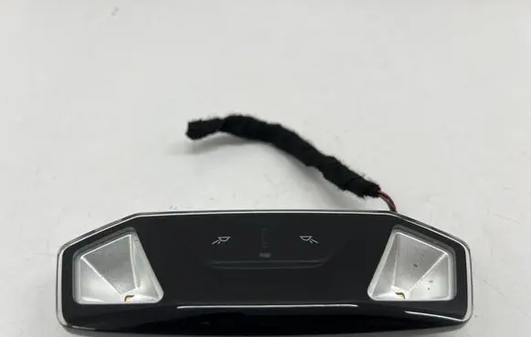 BMW 2 Active Tourer U06 Rear seat light 5A4A5A8