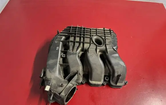 Chrysler Town & Country V Intake manifold 511124 511125