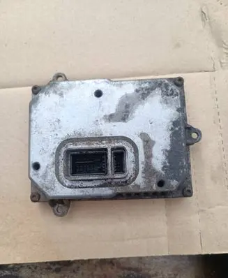 Alfa Romeo 159 Xenon control unit/module 1307329123