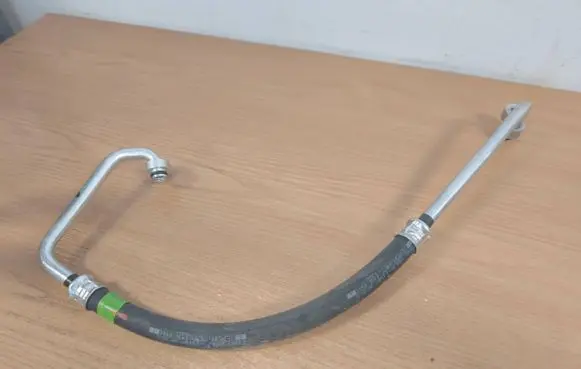 Toyota Yaris Cross Air conditioning (A/C) pipe/hose 