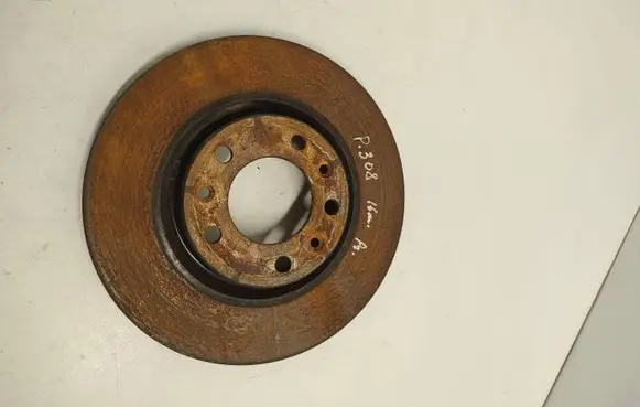 Peugeot 308 Front brake disc
