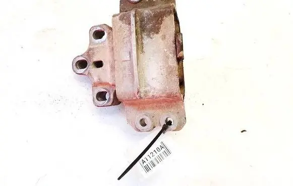 Skoda Superb B6 (3T) Engine mount bracket 1K0199555