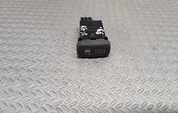 Traction control (ASR) switch