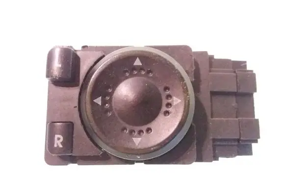 Volkswagen PASSAT B5 Wing mirror switch 3B1959565B