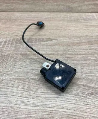 BMW X5 E53 Antenna control unit 8380945