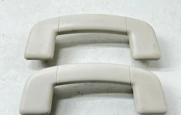 Volkswagen PASSAT B8 Front interior roof grab handle 3G0857607B
