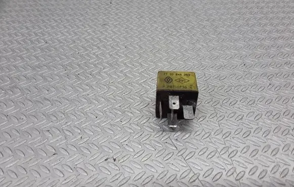 Renault Scenic I Other relay 7700844253