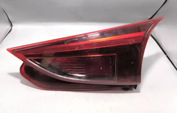 Mazda 3 III Tailgate rear/tail lights B45C513F0