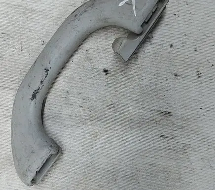 Volkswagen Touran I Rear interior roof grab handle 6N0857607AC