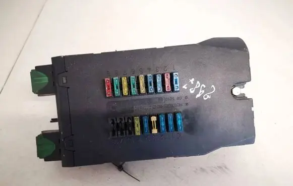 Volkswagen II LT Fuse box set 0005400650