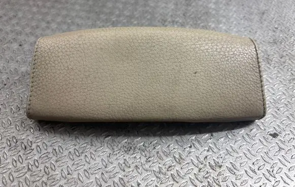 BMW 5 E60 E61 Armrest 6985253 1122088