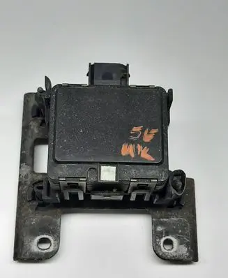 Volkswagen Golf VII Distronic sensor radar 5Q0907561A