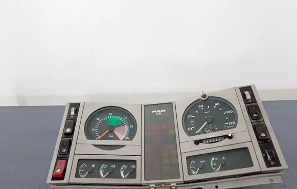 AC 428 Speedometer (instrument cluster) 81272026080