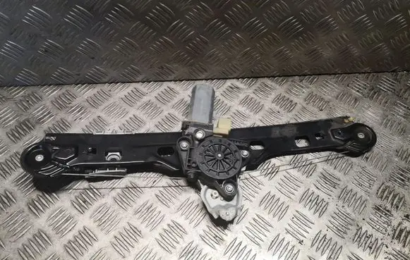 Mercedes-Benz C W203 Rear window lifting mechanism without motor A2037301246 2037301246