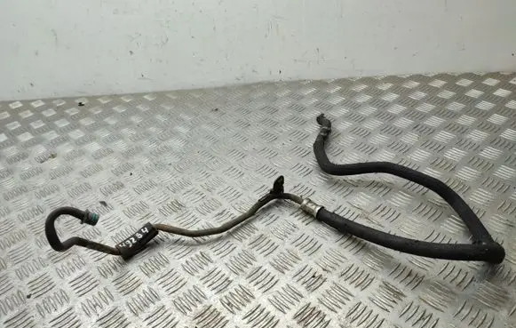 Power steering hose/pipe/line
