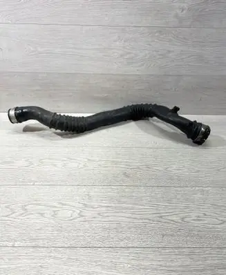 BMW 3 E90 E91 Intercooler hose/pipe 7797483 583000 446291602
