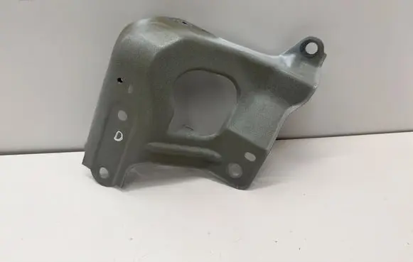 Tesla Model Y Fender mounting bracket 148749200A