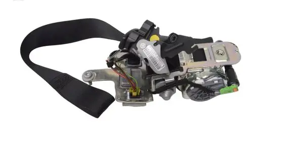 Mercedes-Benz E C207 W207 Front seatbelt A2078604185 610902000K
