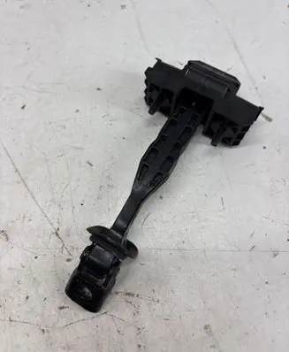 BMW X3 G01 Front door check strap stopper 7390686
