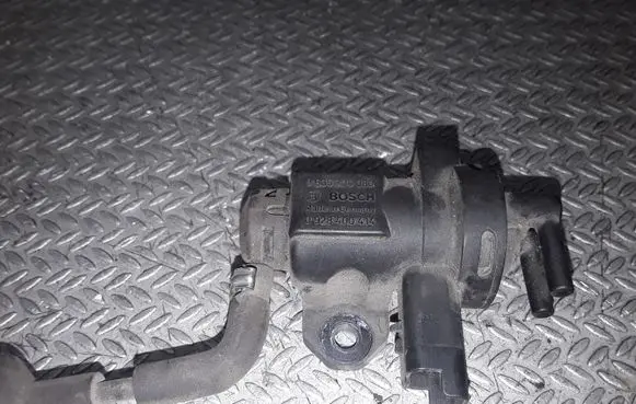 Citroen C5 Turbo solenoid valve 9635704380 0928400414