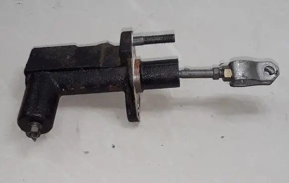 Mazda 6 Clutch master cylinder